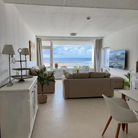 Nicky's Seaview